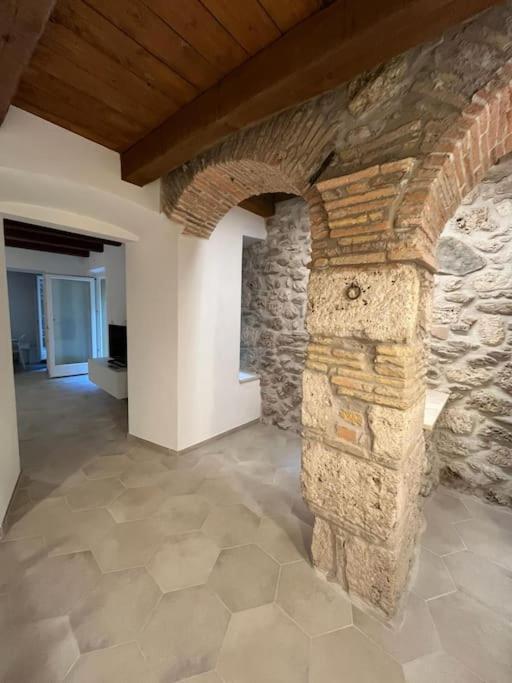 Charme In Centro With Private Parking Apartment Ascoli Piceno Exterior photo