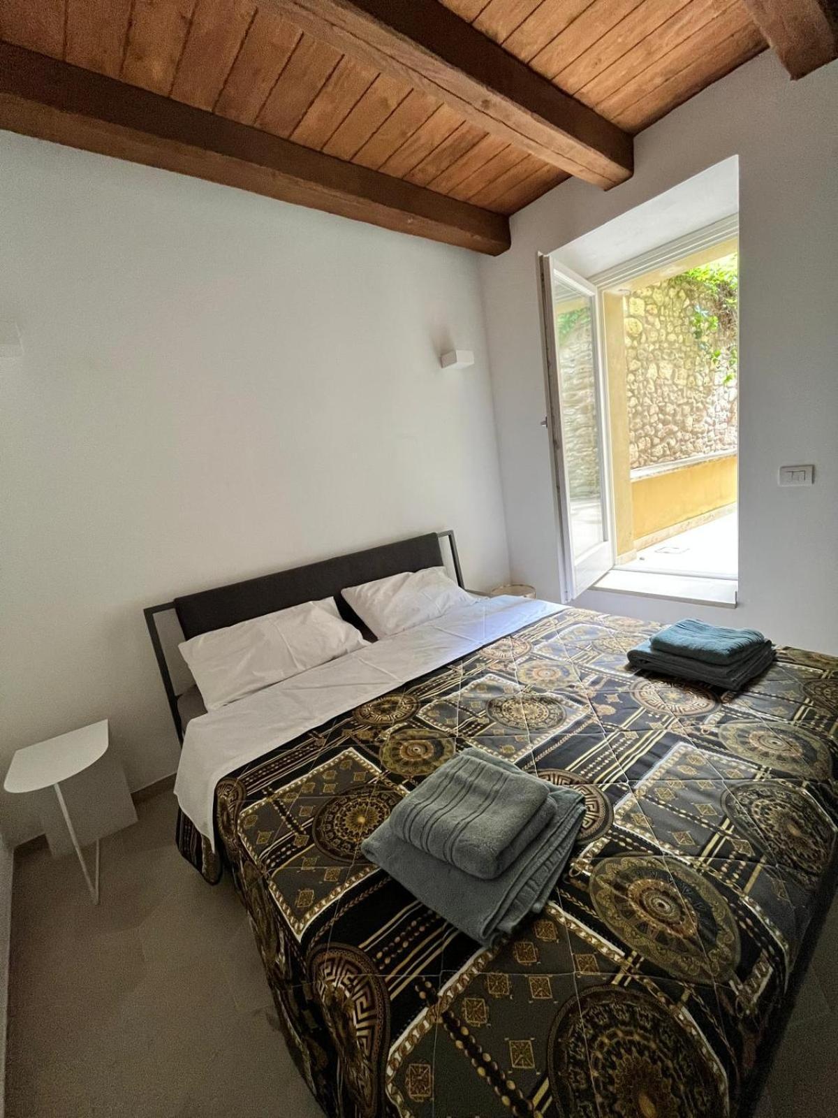 Charme In Centro With Private Parking Apartment Ascoli Piceno Exterior photo