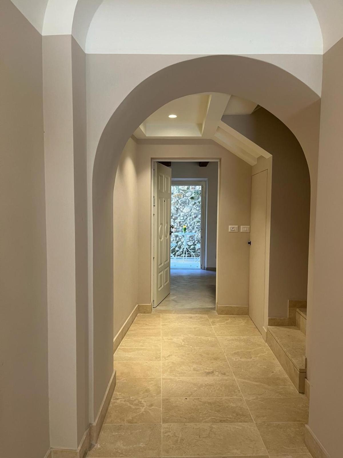 Charme In Centro With Private Parking Apartment Ascoli Piceno Exterior photo
