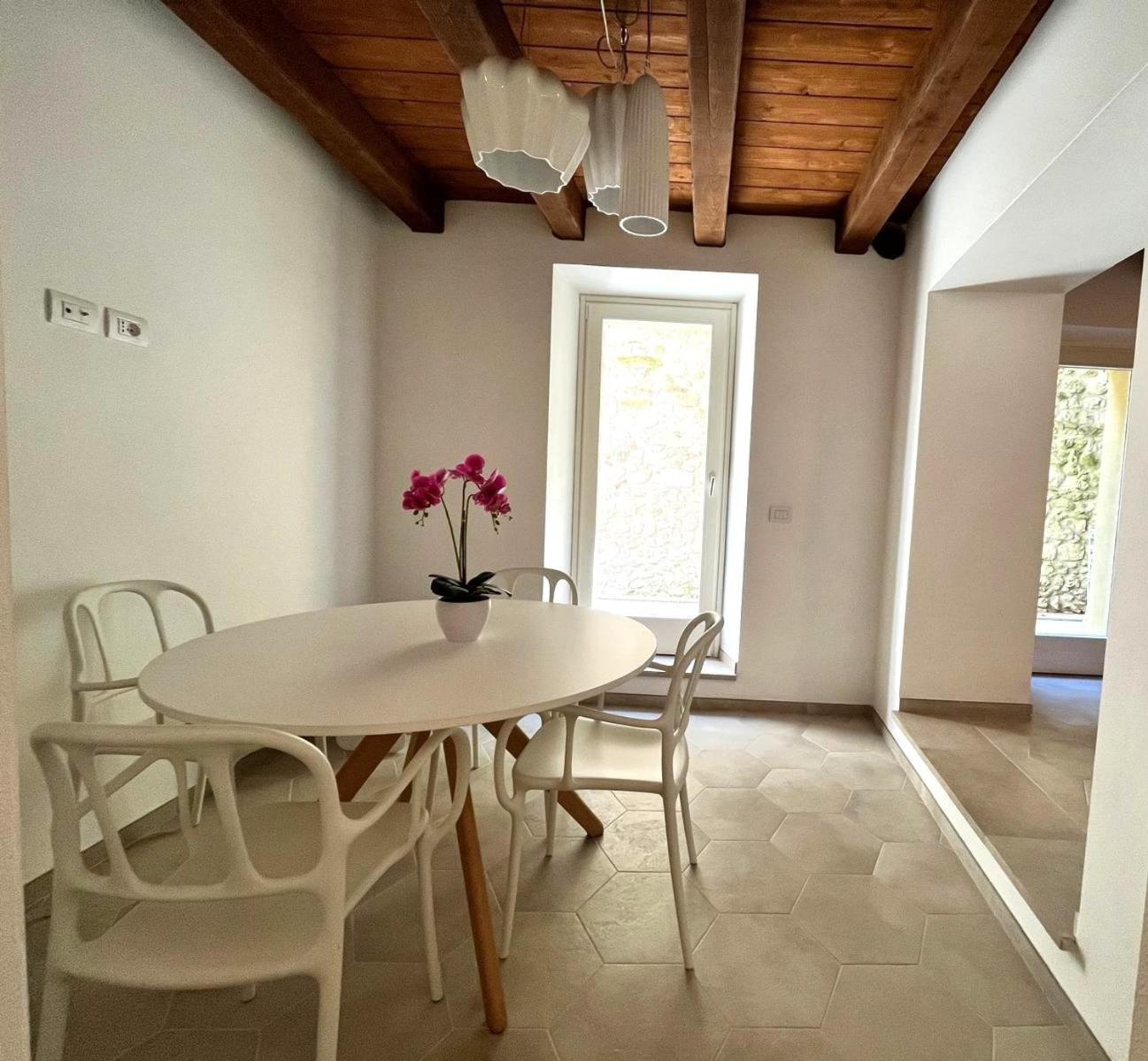 Charme In Centro With Private Parking Apartment Ascoli Piceno Exterior photo